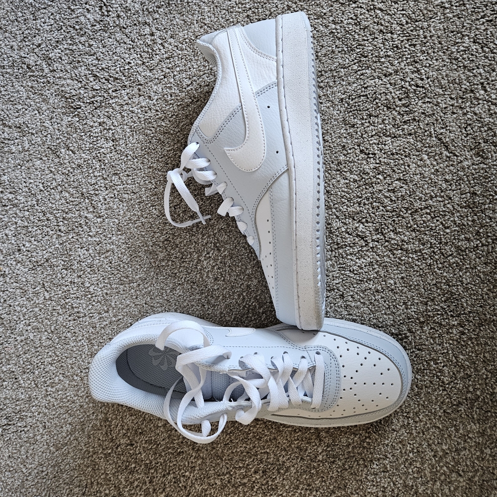 Nike Gray Sneakers Women's Size 8.5 New
